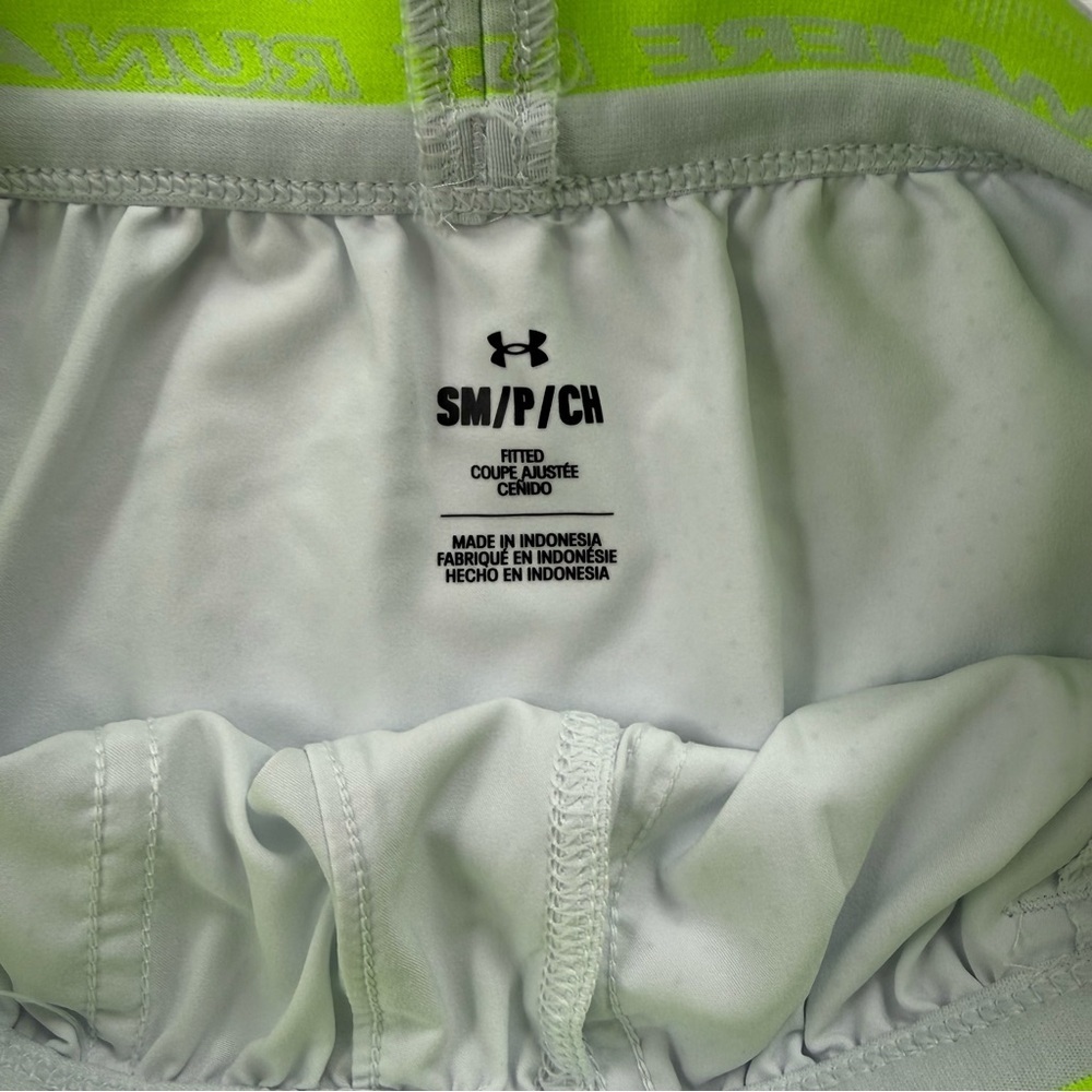 Under Armour Run Anywhere Running Shorts Neon Waistband Athletic Size S - Picture 4 of 7